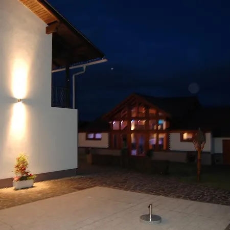 Wohlfuhl-alm Apartment