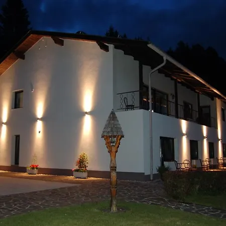 Wohlfuhl-alm Apartment *